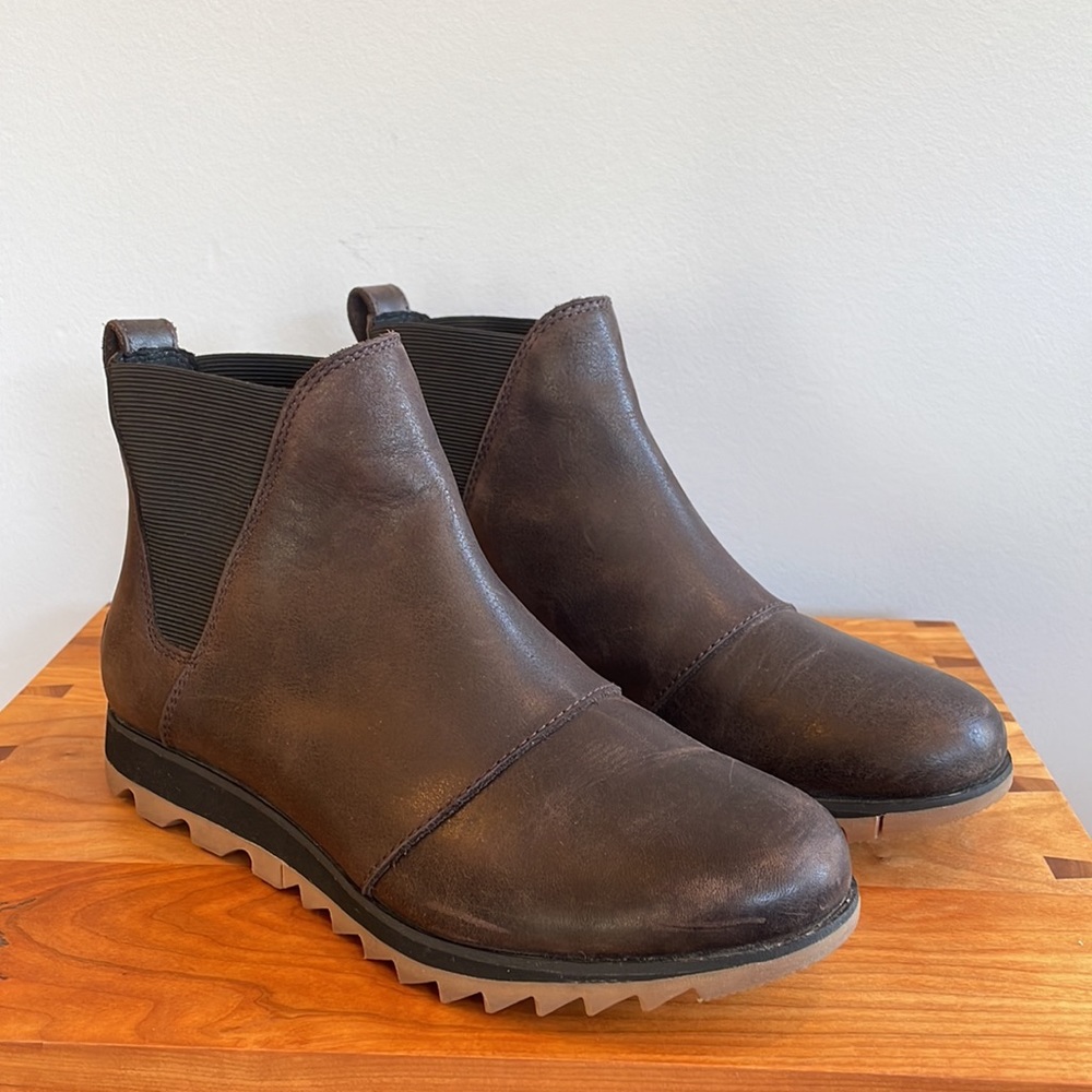 Sorel Harlow Chelsea Boot Size 7.5